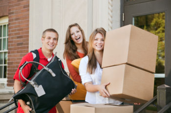 Ten Travel Tips for College Move In Day